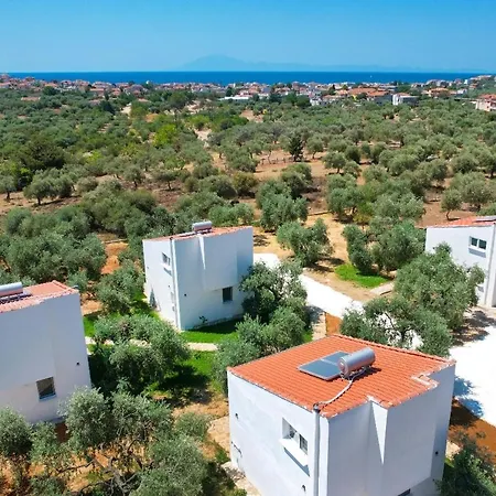 Villa Makarona Village