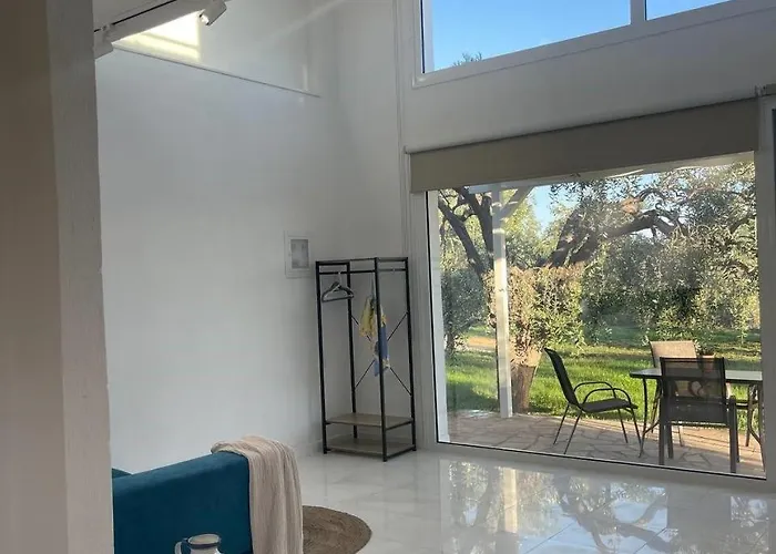 Makarona Village Villa *